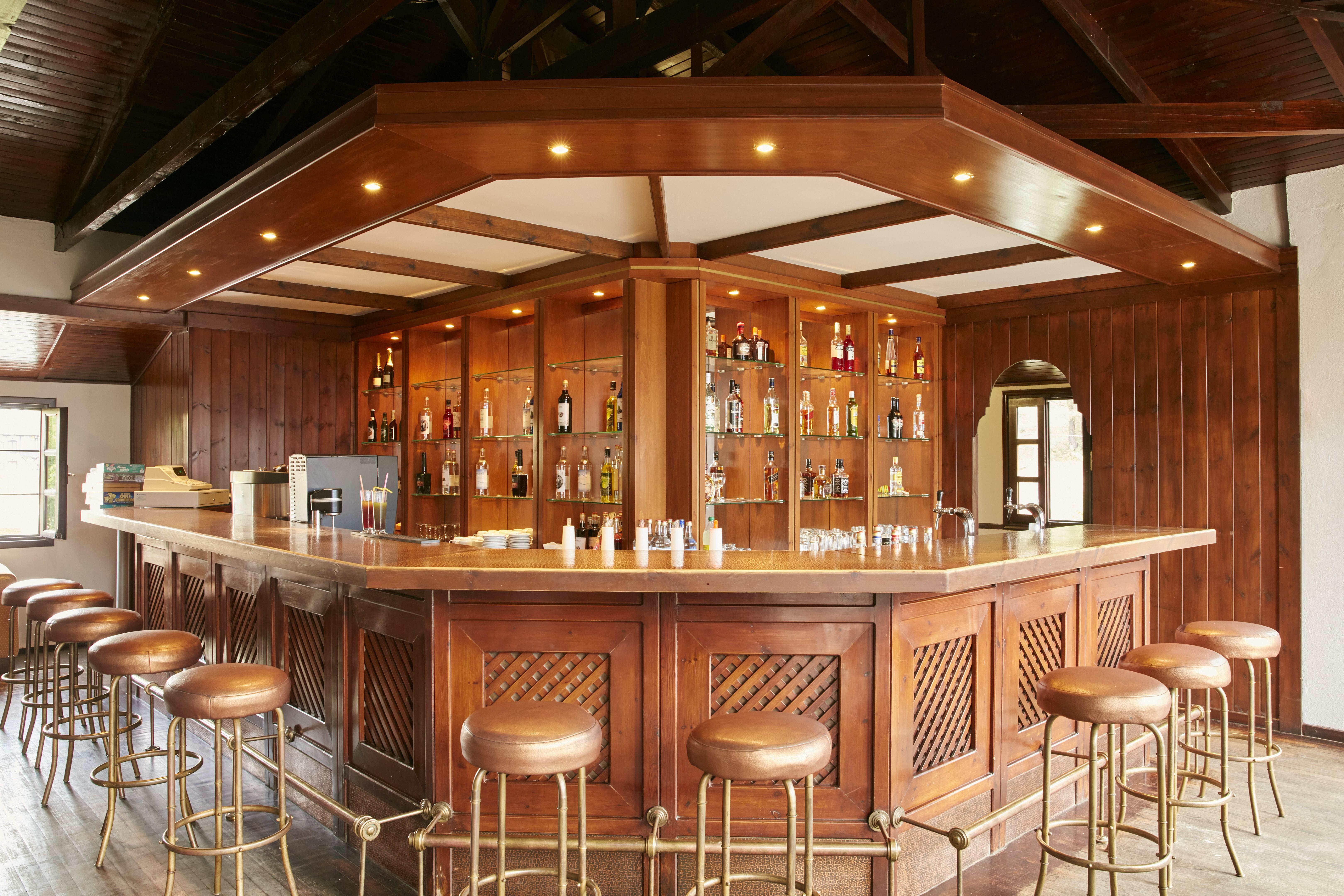 Simantro Resort 撒尼海滩 外观 照片 A bar