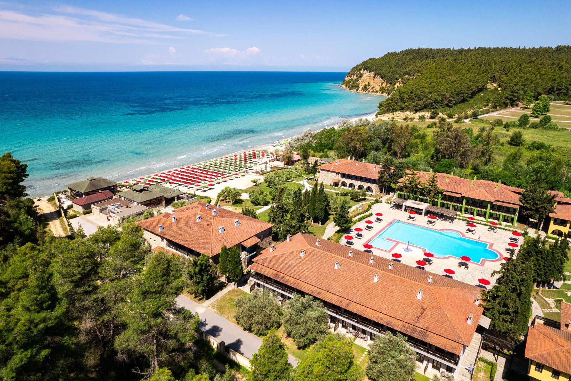 Simantro Resort 撒尼海滩 外观 照片 Aerial view of the resort